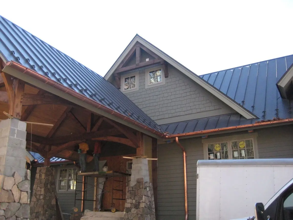 Craftsman Roofing team delivering quality roofing work in Paintersville